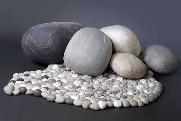 ronel-jordaan-felted-rock-stones-and-pebble-mat